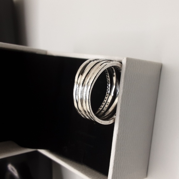 Authentic Pandora Sparkling and Polished Lines Ring - EUC - Picture 10 of 16